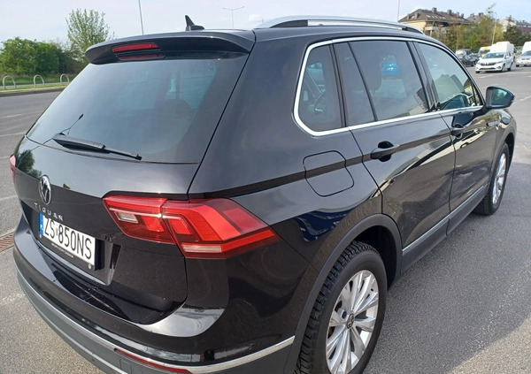 Volkswagen Tiguan cena 103900 przebieg: 63860, rok produkcji 2021 z Goleniów małe 121